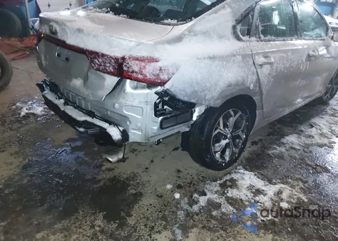 2021 Kia Forte Lxs from USA, damaged, VIN 3KPF24AD4ME273355